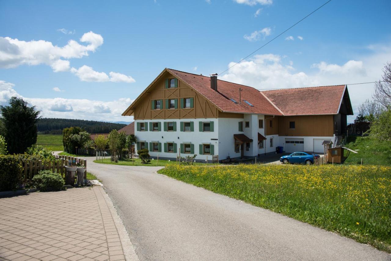 Apartment Auszeit Mit Kueche Viel Ruhe Und Natur Untrasried Exterior photo